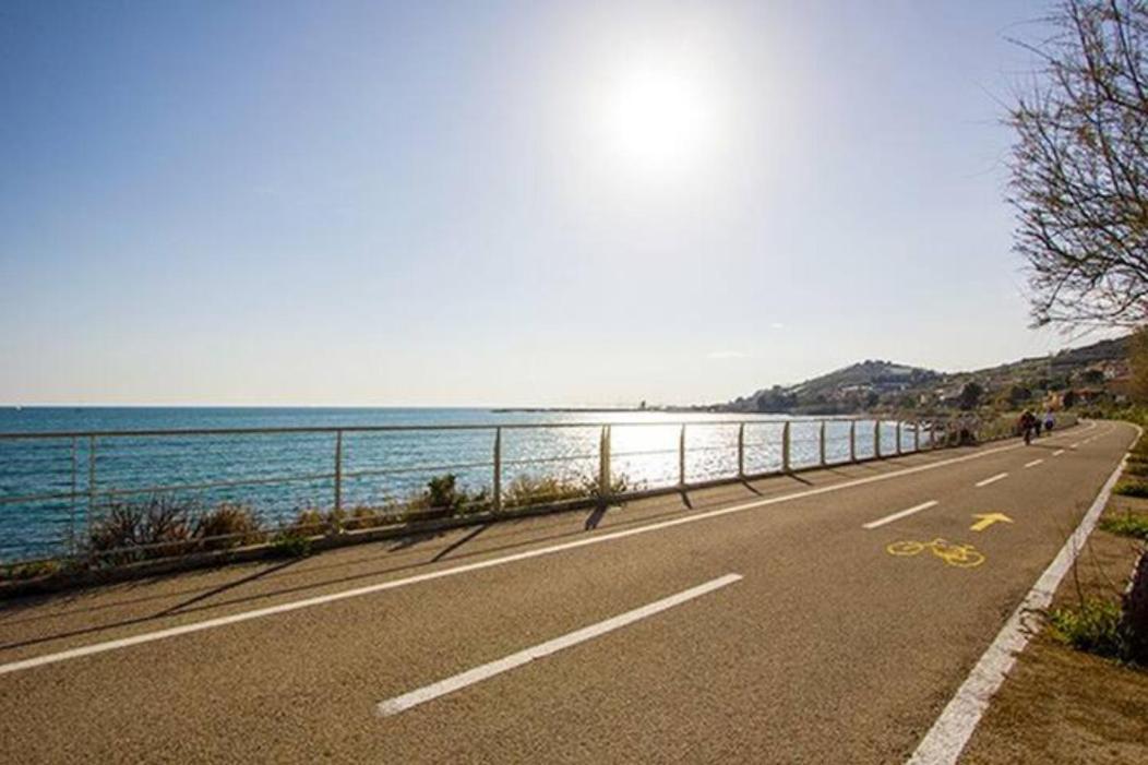 Casa Fiorenza Parcheggio Privato Sanremo